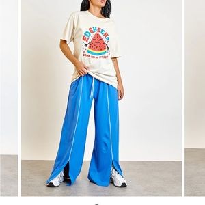 Daisy Street wide slit leg athletic joggers- NEW WITH TAGS!